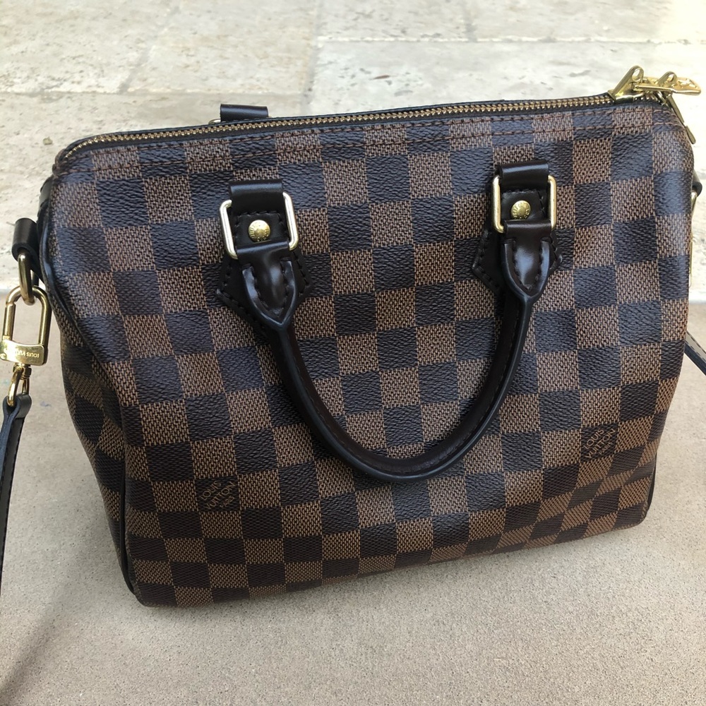 Authentic Louis Vuitton Speedy in Damier Ébène